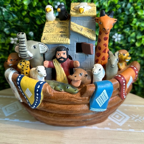Folk art Clay Pottery NOAH'S ARK Hand-made in Peru childs playroom wild animals - Picture 1 of 10